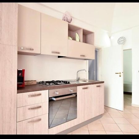 La Casa Delle Muse Apartment Ostuni Luaran gambar