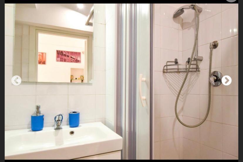 La Casa Delle Muse Apartment Ostuni Luaran gambar