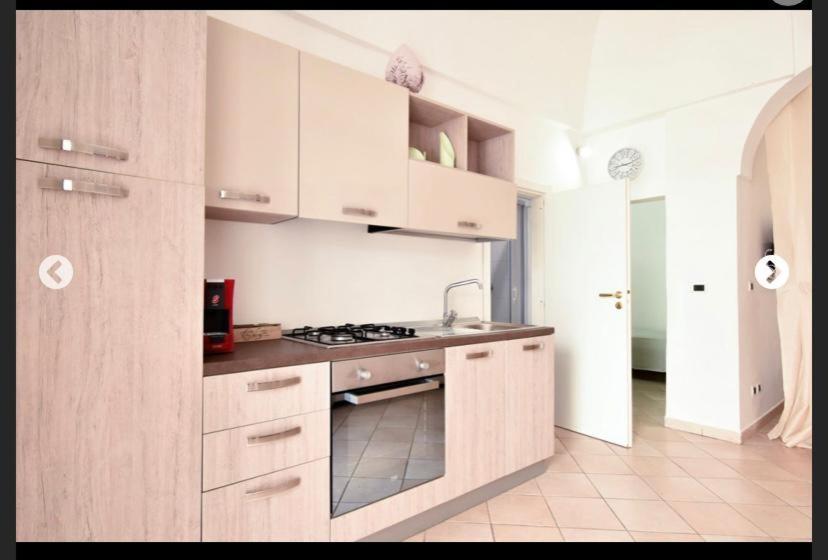 La Casa Delle Muse Apartment Ostuni Luaran gambar